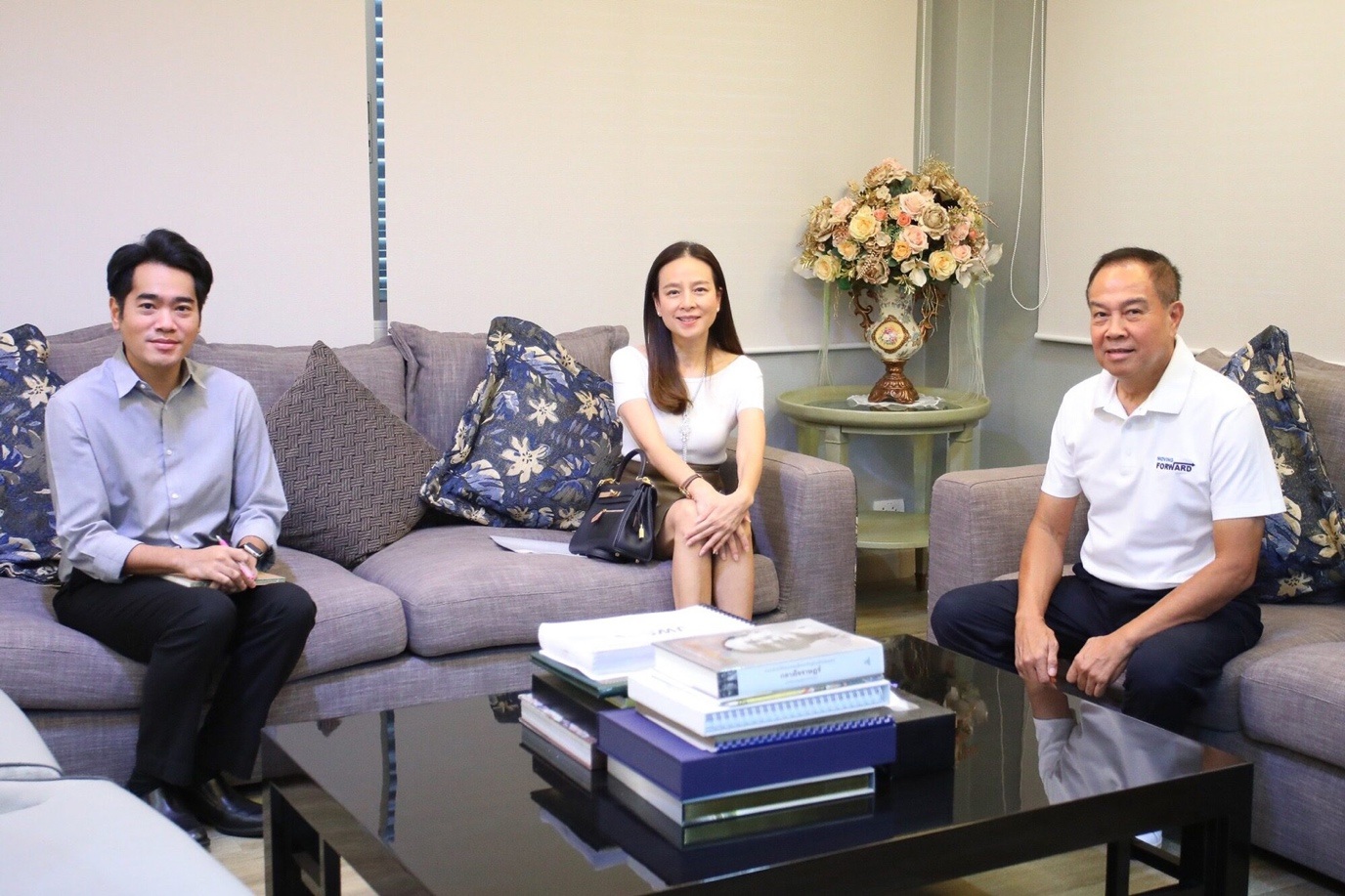 Bóng đá Việt Nam dè dặt, Thái Lan tuyên bố dự World Cup 2026 - 2