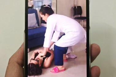 Cô gái kể lúc bị chủ cơ sở nha khoa hành hung ở TPHCM