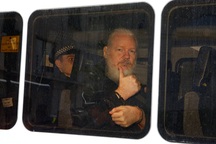 Lý do Ecuador cho phép Anh bắt ông chủ WikiLeaks