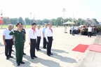 Tổng Bí thư, Chủ tịch nước Tô Lâm dâng hương tưởng nhớ Chủ tịch Hồ Chí Minh