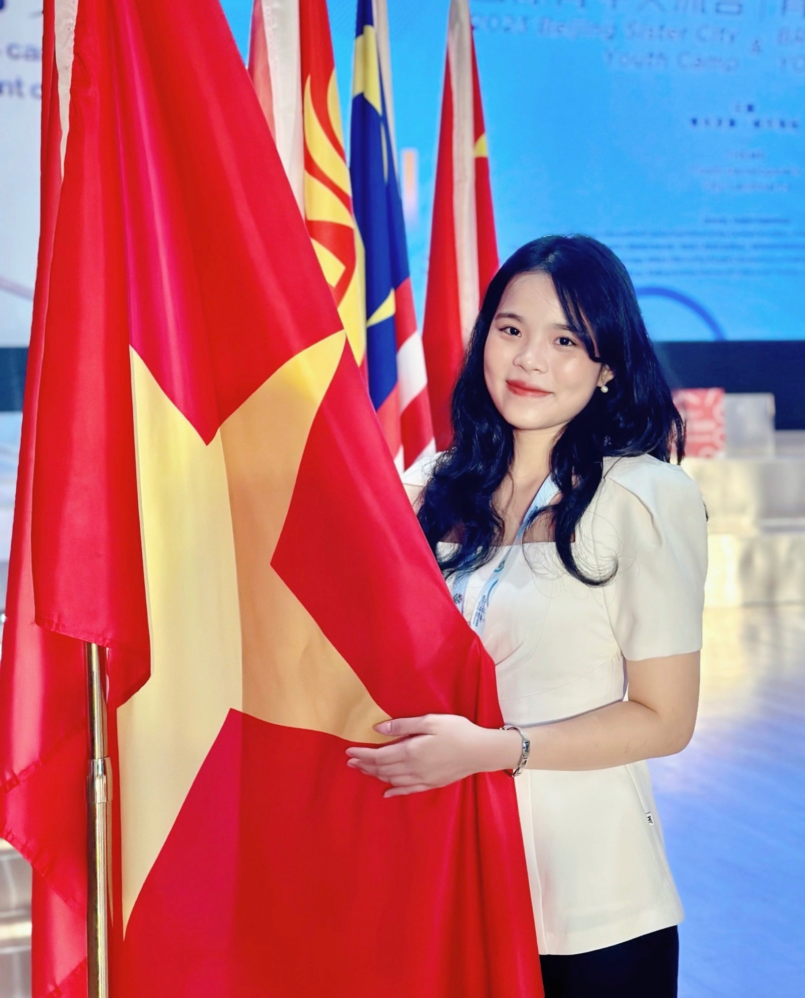 Ngày Tết của thủ khoa tốt nghiệp: Niềm vui và trăn trở trước hành trình mới - 2 Ngày Tết của thủ khoa tốt nghiệp: Niềm vui và trăn trở trước hành trình mới - 2