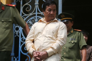 Giám đốc thuê đàn em Dung Hà giết “phó tướng” bị tuyên án tử hình