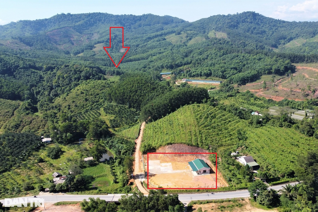 Vụ dân phản đối dự án nghĩa trang: Huyện nêu 3 lý do xin tạm dừng khảo sát - 1 Vụ dân phản đối dự án nghĩa trang: Huyện nêu 3 lý do xin tạm dừng khảo sát - 1