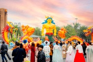 Không gian Tết tái hiện văn hóa Việt tại lễ hội xuân lớn bậc nhất