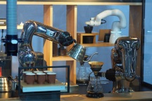 Quán cà phê cho robot phục vụ từ A-Z