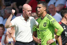 C.Ronaldo ra điều kiện để ở lại Man Utd