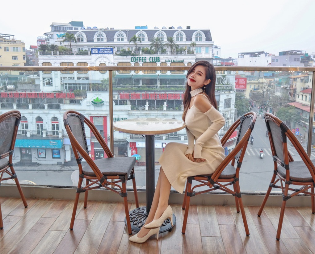 Hà Nội: 5 quán xem pháo hoa view triệu đô tại quận Hoàn Kiếm - 10 Hà Nội: 5 quán xem pháo hoa view triệu đô tại quận Hoàn Kiếm - 10