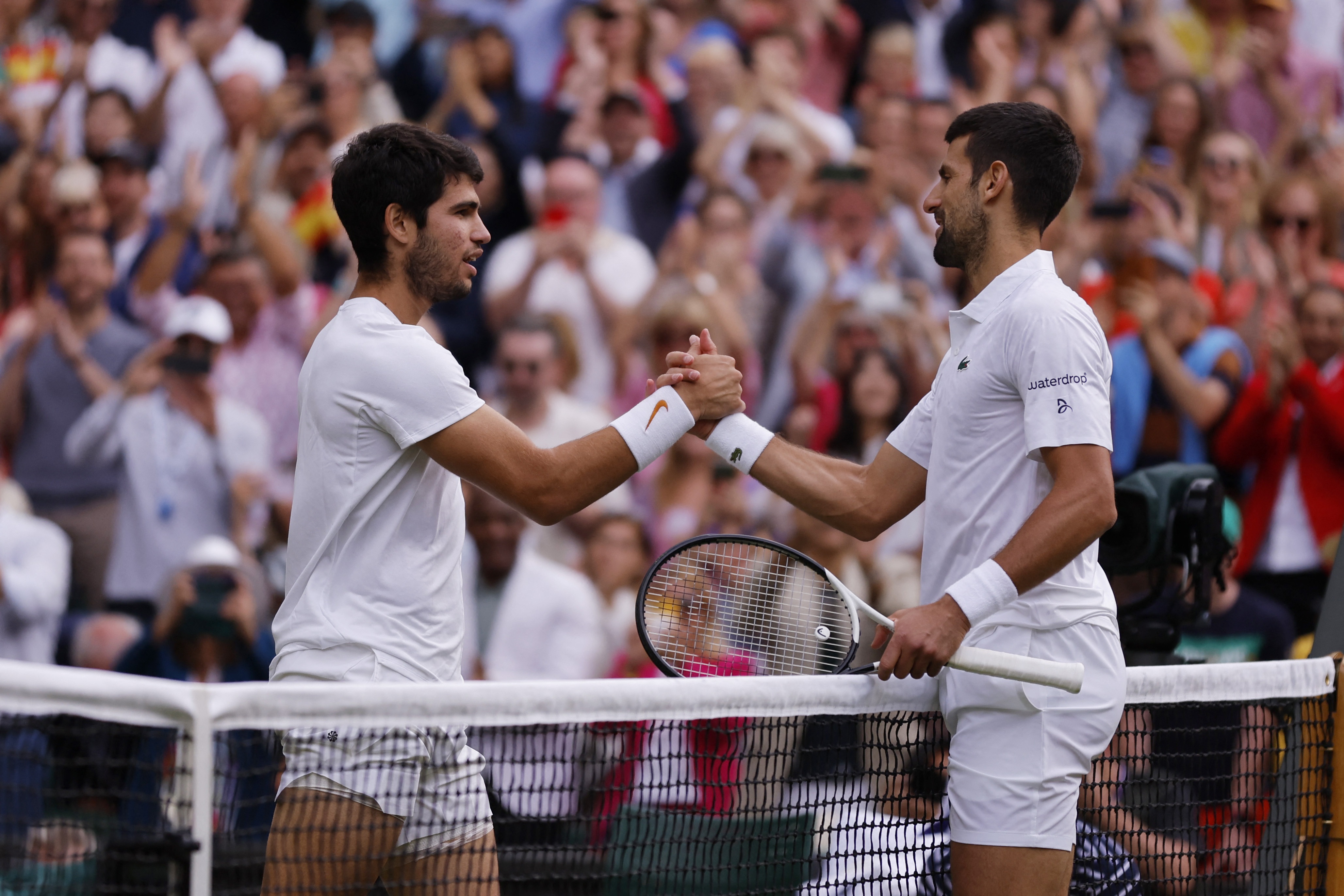 Chuyên gia: "Alcaraz sẽ đánh bại Djokovic trong trận chung kết Wimbledon"