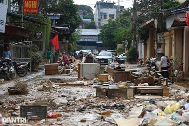 Nhiều dịch bệnh dễ bùng phát khi ngập lụt kéo dài