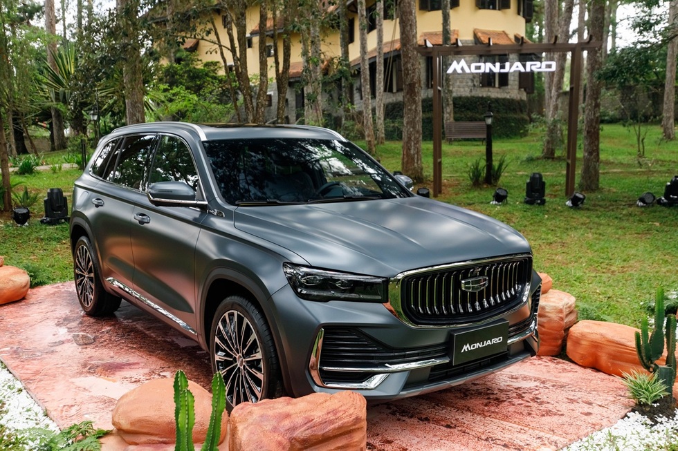 Loạt ô tô vừa ra mắt đã có ưu đãi, nhiều mẫu giảm gần trăm triệu - 5 Loạt ô tô vừa ra mắt đã có ưu đãi, nhiều mẫu giảm gần trăm triệu - 5