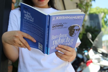 “Bạn đang nghịch gì với đời mình?” - cuốn sách truyền cảm hứng sống đầy trí tuệ