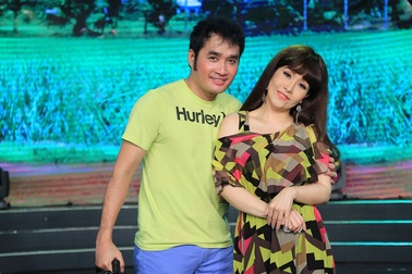 Kiều Oanh hát rap tiếp thị bia, Minh Nhí và Hồng Vân mở tửu lầu