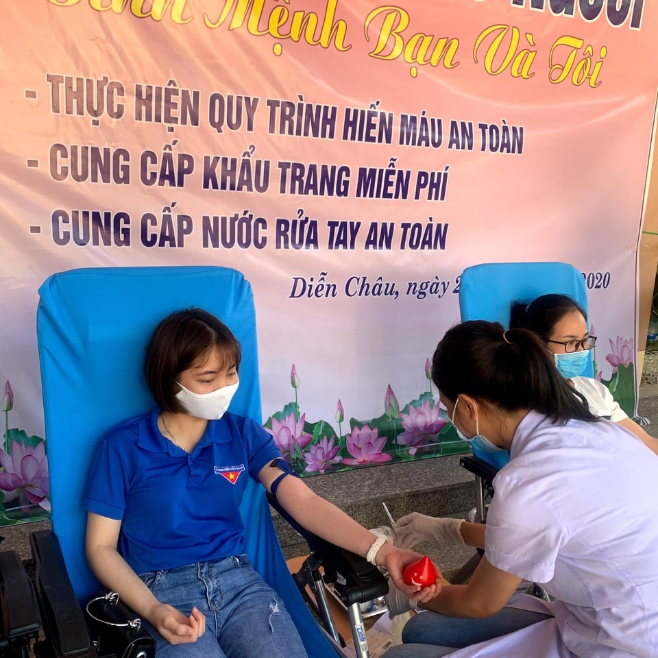 Tuổi trẻ Nghệ An: Chúng con sẽ thực hiện lời dạy của Người - 4 Tuổi trẻ Nghệ An: Chúng con sẽ thực hiện lời dạy của Người - 4