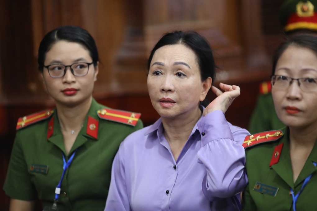 Bà Trương Mỹ Lan trình phương án khắc phục 930.000 tỷ đồng - 1 Bà Trương Mỹ Lan trình phương án khắc phục 930.000 tỷ đồng - 1