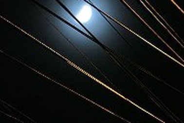 Đêm qua nguyệt thực...