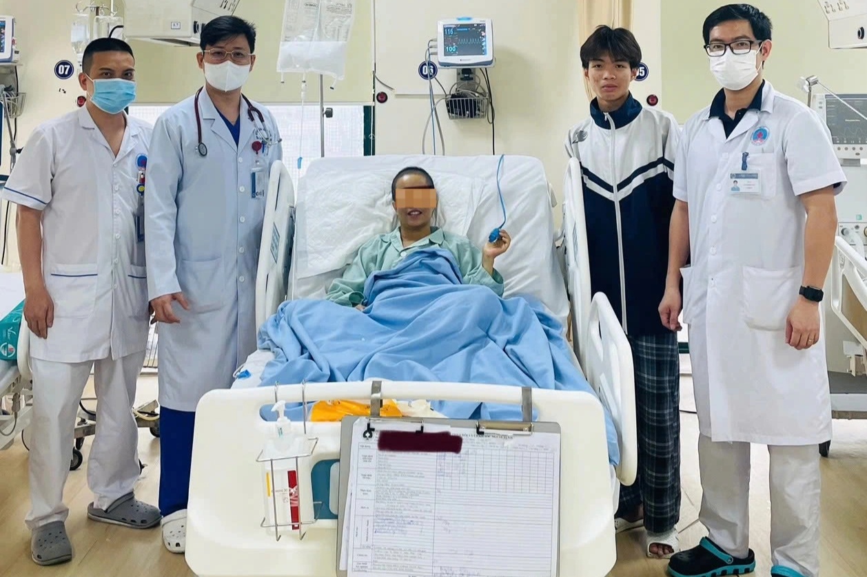 Người phụ nữ da vàng như nghệ, suýt chết vì căn bệnh thường gặp - 2