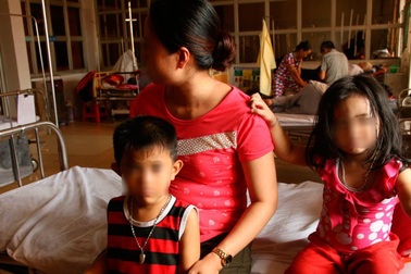 Đánh vợ nhừ tử, nhốt 3 con nhỏ tự thiêu do cuồng ghen