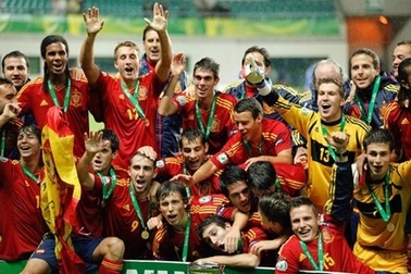 Hạ Hy Lạp, Tây Ban Nha vô địch U19 châu Âu