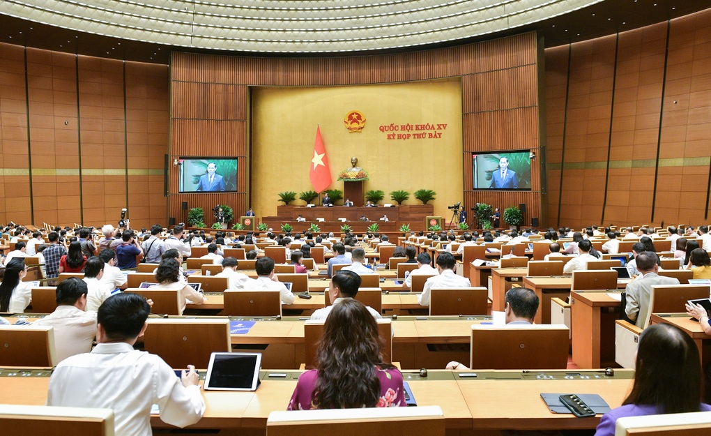 Đại biểu Quốc hội đề xuất luật hóa việc thu phí ô tô cá nhân vào nội đô - 3 Đại biểu Quốc hội đề xuất luật hóa việc thu phí ô tô cá nhân vào nội đô - 3