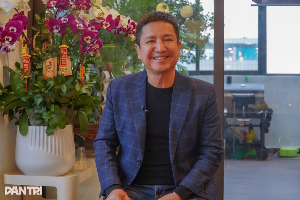 NSƯT Chí Trung tuổi 64: Tôi đang hạnh phúc, còn lâu mới hết thời - 6 NSƯT Chí Trung tuổi 64: Tôi đang hạnh phúc, còn lâu mới hết thời - 6