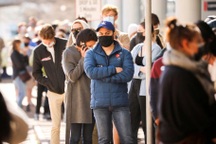 Phát hiện gen lạ trong Omicron mà không chủng SARS-CoV-2 nào sở hữu