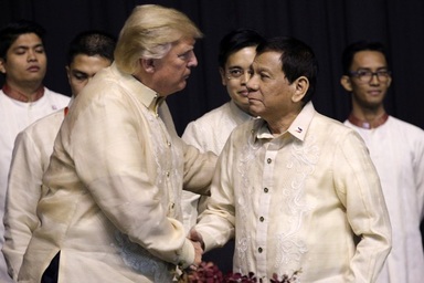 Hé lộ “món quà” 100 triệu USD Tổng thống Trump tặng Philippines