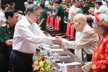 Tổng Bí thư: Tiền miễn học phí được lấy từ nguồn tiết kiệm tinh gọn bộ máy