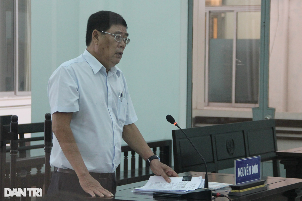 Nguyên Phó Chánh Thanh tra tỉnh Khánh Hòa kiện Chủ tịch tỉnh - 1 Nguyên Phó Chánh Thanh tra tỉnh Khánh Hòa kiện Chủ tịch tỉnh - 1