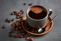 Uống cà phê bao nhiêu là vừa đủ để không gây hại?