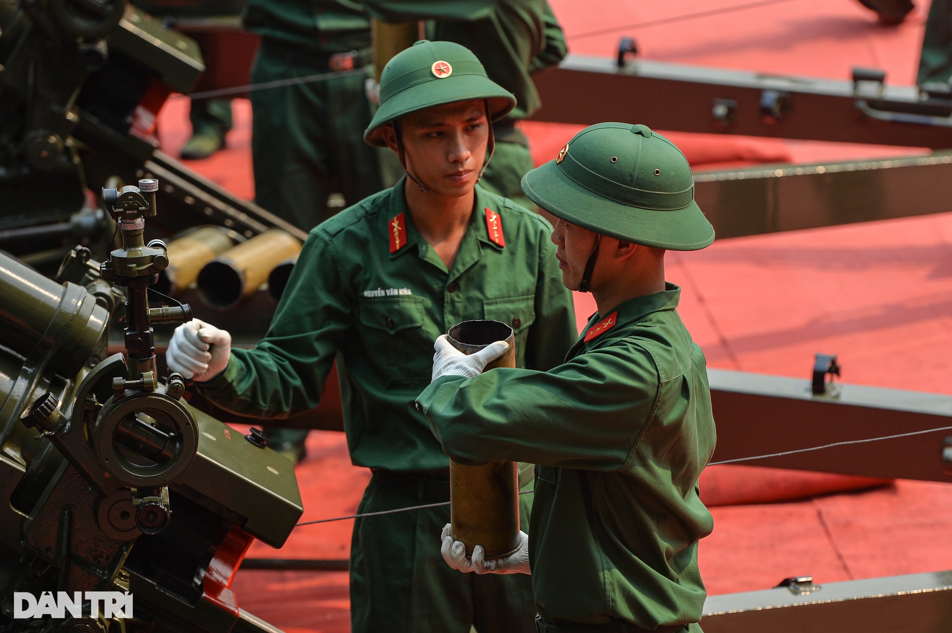 Dàn đại pháo phục vụ lễ kỷ niệm 70 năm Chiến thắng Điện Biên Phủ - 6 Dàn đại pháo phục vụ lễ kỷ niệm 70 năm Chiến thắng Điện Biên Phủ - 6