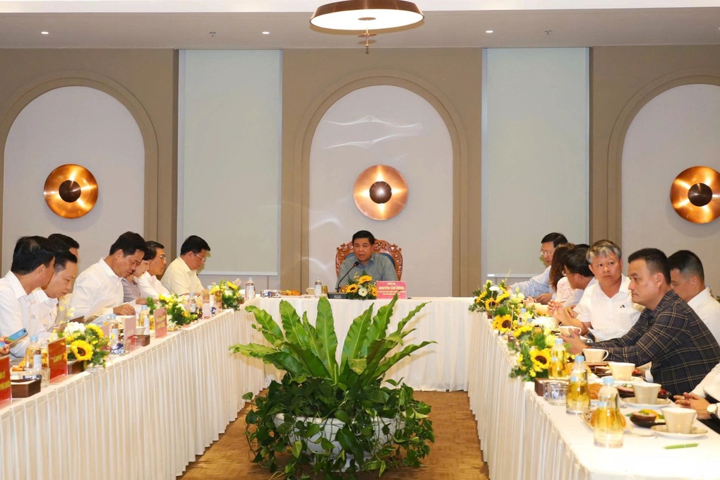 Phó Thủ tướng: Giải phóng mặt bằng phải tạo được sự vui vẻ trong dân - 1