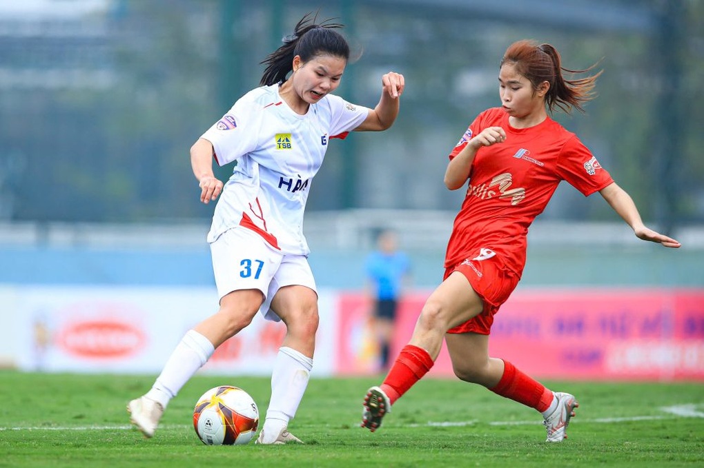 Hấp dẫn cuộc đua ngôi đầu ở giải U19 nữ Quốc gia 2025 - 1 Hấp dẫn cuộc đua ngôi đầu ở giải U19 nữ Quốc gia 2025 - 1