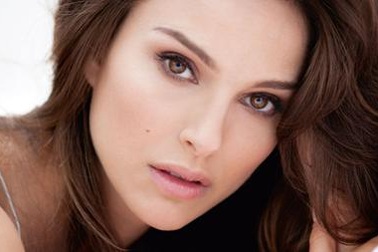 Những ngôi sao sở hữu gương mặt đẹp hoàn hảo nhất hành tinh