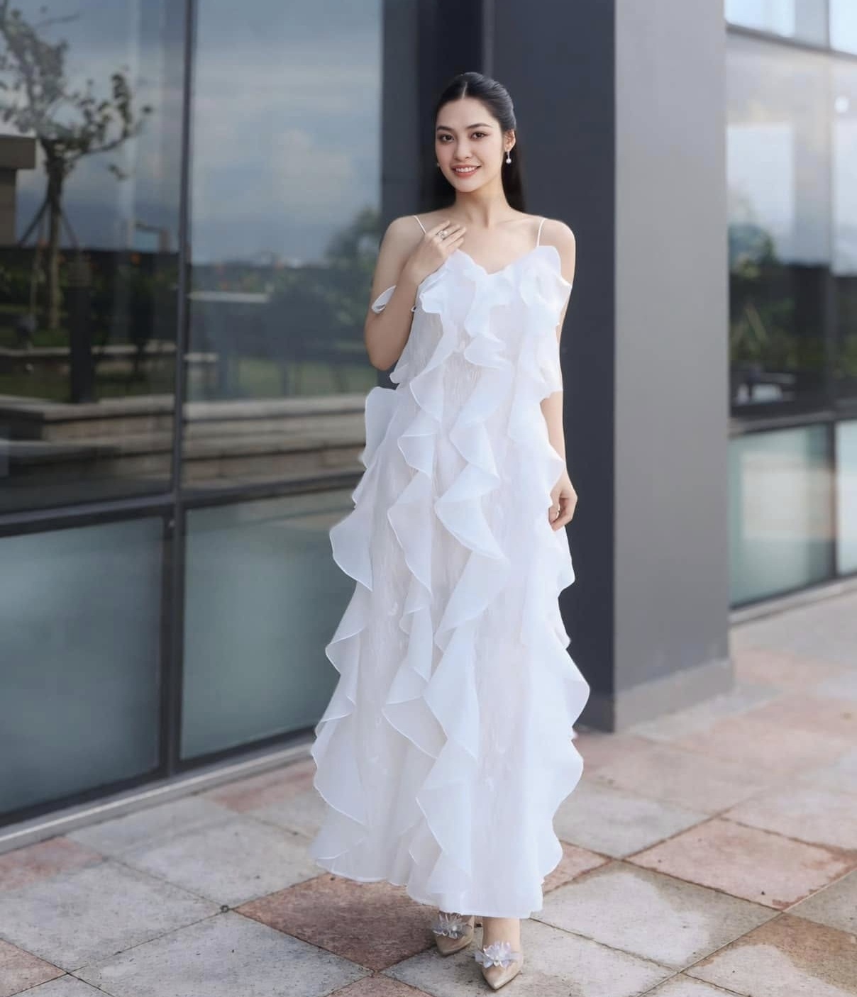 Cô gái dân tộc Tày đổi đời khi thành hoa hậu, kết hôn doanh nhân hơn 8 tuổi - 6 Cô gái dân tộc Tày đổi đời khi thành hoa hậu, kết hôn doanh nhân hơn 8 tuổi - 6