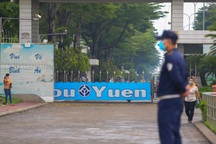 Phó Chủ tịch TPHCM: Công ty PouYuen có khả năng lây lan dịch bệnh ở mức cao