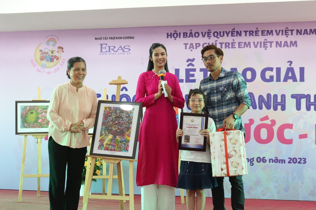 Hơn 200 tác phẩm được trao giải cuộc thi vẽ tranh Ngôi nhà mơ ước - 3