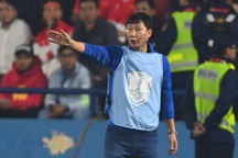 HLV Kim Sang Sik chốt danh sách U23 Việt Nam dự giải Đông Nam Á