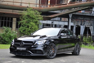 Brabus giới thiệu "siêu phẩm" Mercedes-AMG C63 gần 600 mã lực
