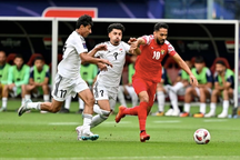 Jordan ngược dòng đánh bại Iraq trong trận cầu căng thẳng đến phút cuối