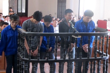 Bắt cóc “nửa chừng”, lĩnh án 23 năm tù