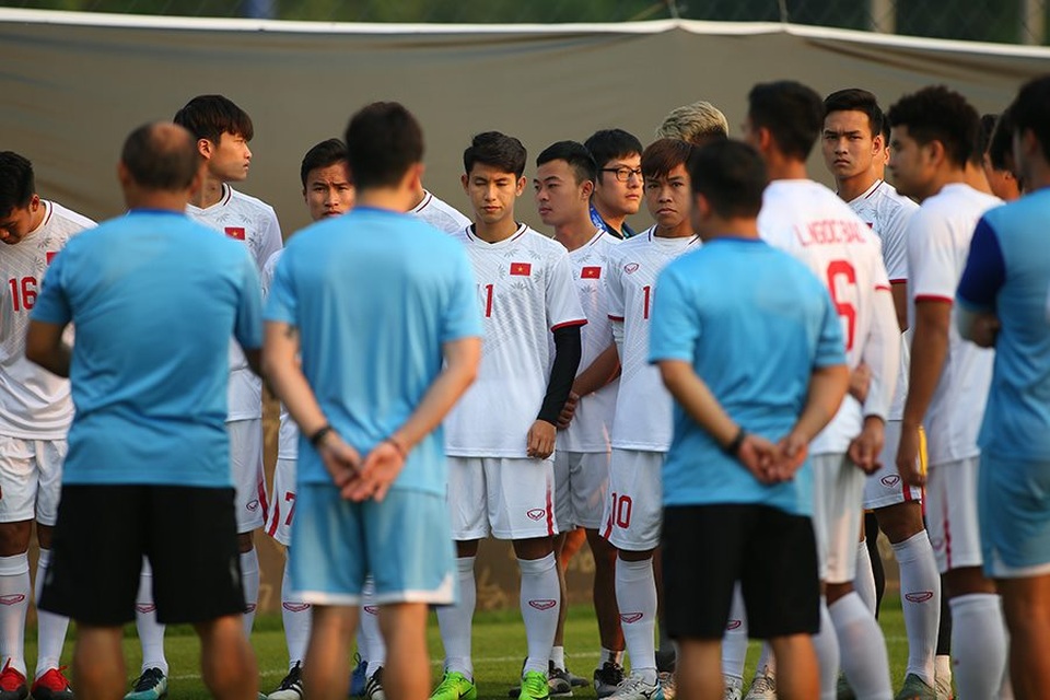 U23 Việt Nam nhận thư động viên của Thủ tướng, quyết thắng U23 Triều Tiên - 2 U23 Việt Nam nhận thư động viên của Thủ tướng, quyết thắng U23 Triều Tiên - 2