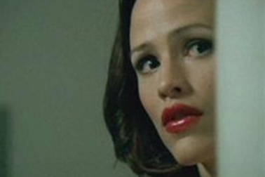 "Bí danh" trở lại