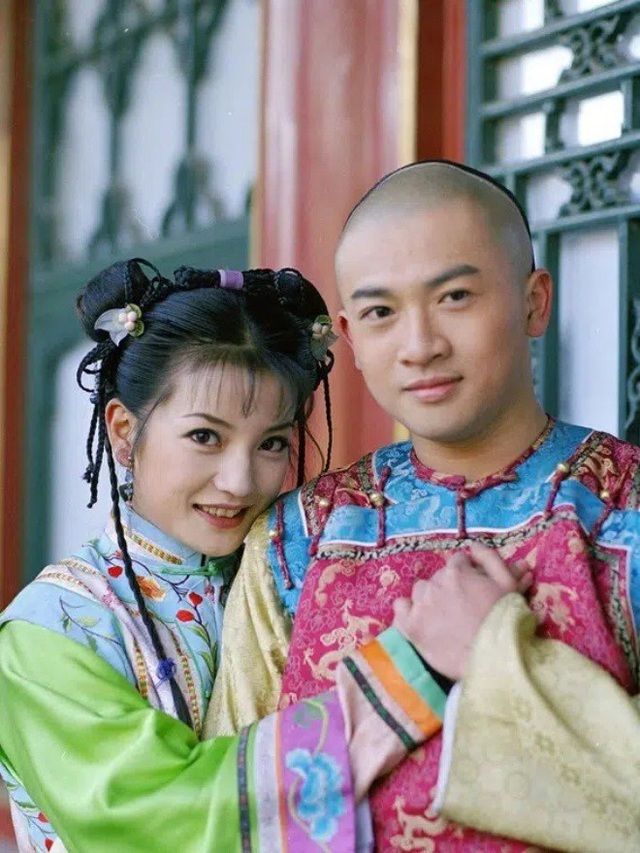 Cuộc sống kín tiếng, vẻ ngoài thư sinh của Ngũ A Ca Tô Hữu Bằng ở tuổi 49 - 4