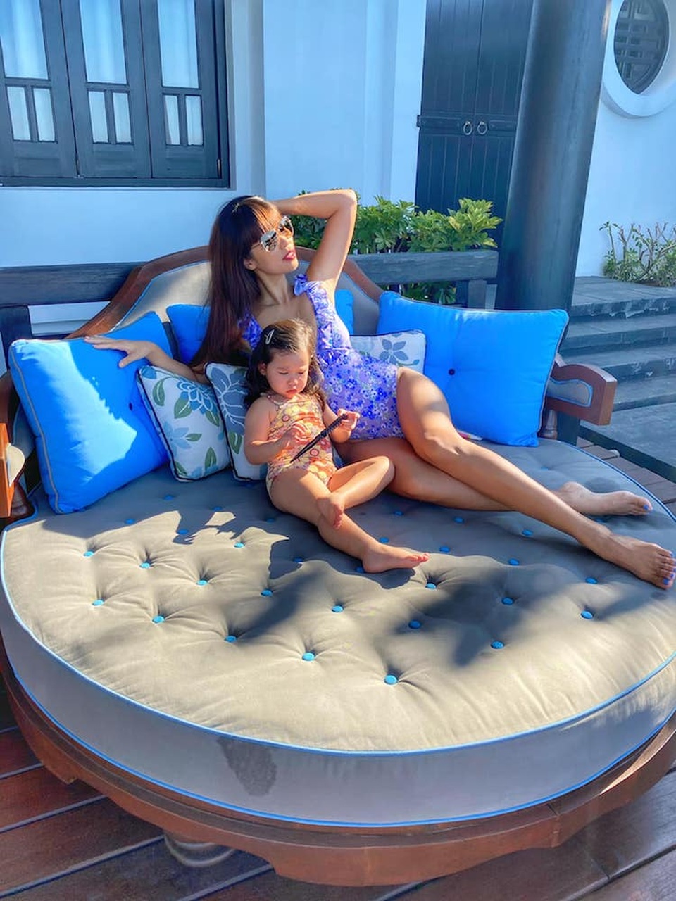 Minh Tú chuẩn bị về Việt Nam sau 4 tháng kẹt ở Bali - 7 Minh Tú chuẩn bị về Việt Nam sau 4 tháng kẹt ở Bali - 7