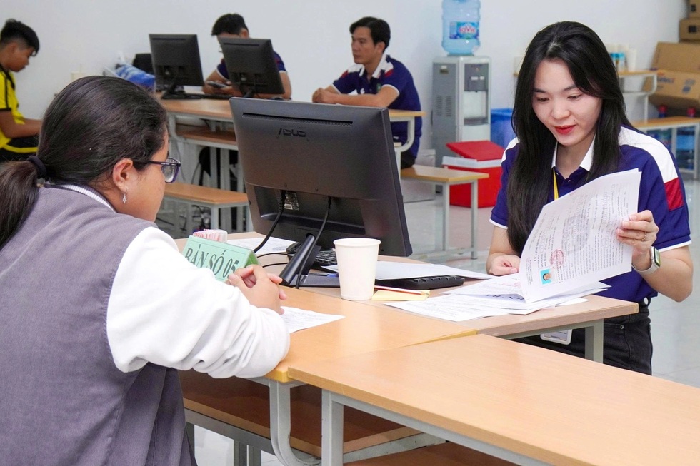 Có nên đào tạo bác sĩ nội trú hàng loạt để ngành y thêm nhiều “tinh hoa”? - 3