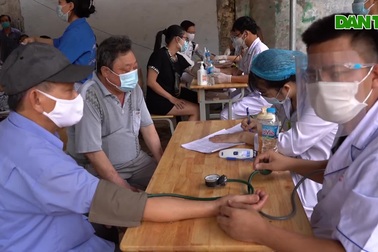 Hà Nội tiếp tục triển khai tiêm vắc xin Vero Cell cho người dân