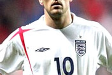 Michael Owen sẽ trở lại vào cuối mùa bóng