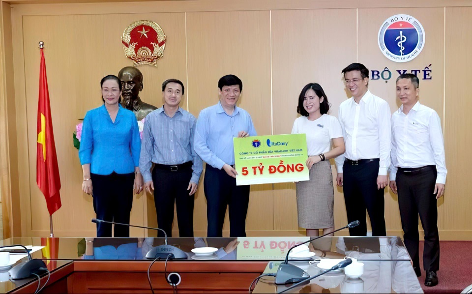 VitaDairy được vinh danh tại Wechoice Awards 2020 - 4 VitaDairy được vinh danh tại Wechoice Awards 2020 - 4