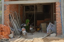 Sập giàn giáo, 4 người bị thương