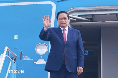 Thủ tướng Phạm Minh Chính bắt đầu chuyến công tác tại Lào